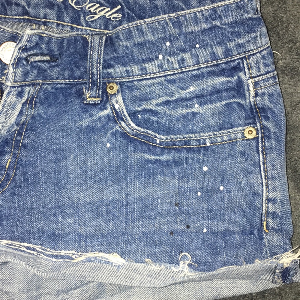 AE SHORTS - Picture 3 of 8